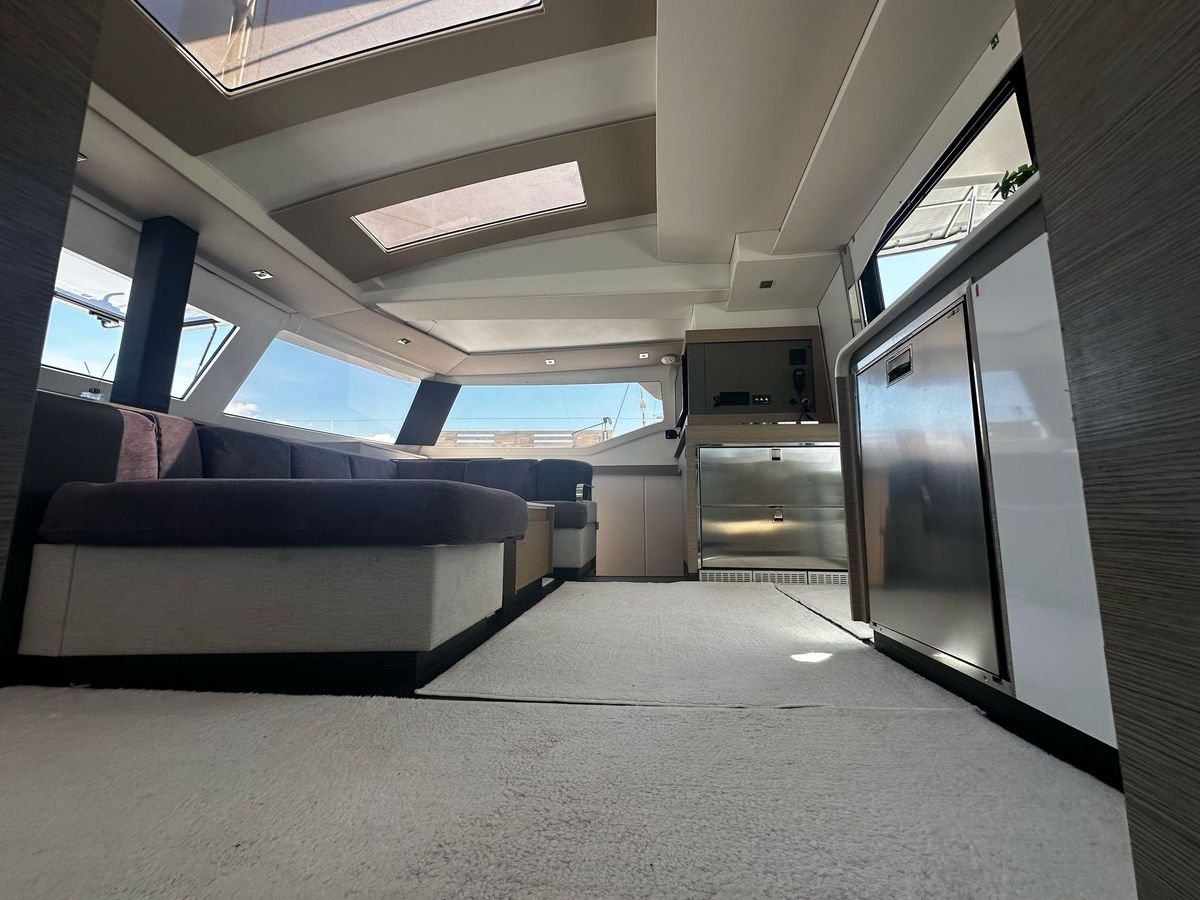 2022 Fountaine Pajot 44 