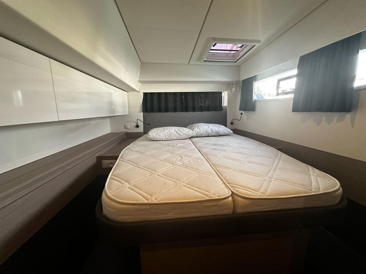 2022 Fountaine Pajot 44 