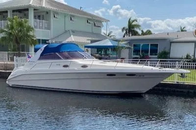 Sea Ray 330 Sundancer