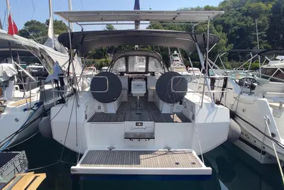 Bavaria C38