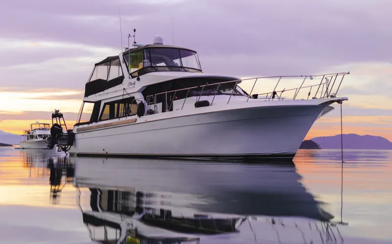 Clarity Yacht Photos Pics 