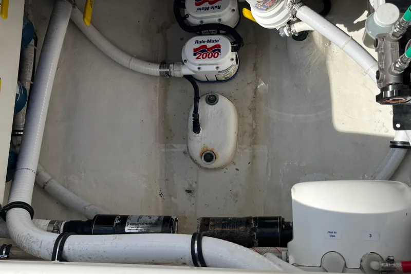  Yacht Photos Pics Bilge area of 2020 Jupiter 34 Center Console with Rule-Mate 2000 pump.