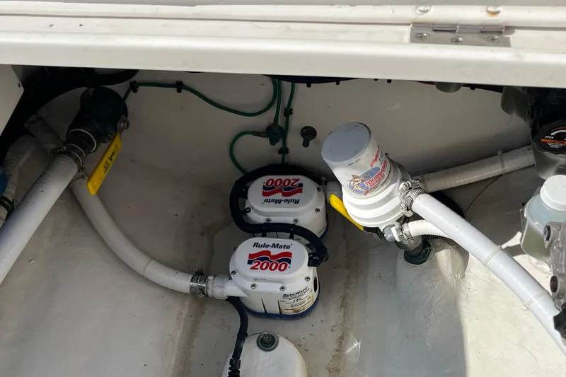  Yacht Photos Pics Bilge pump system in 2020 Jupiter 34 Center Console boat.
