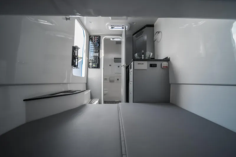  Yacht Photos Pics Interior of 2026 Fountain 43 SCX boat, featuring modern cabin amenities and sleek design.