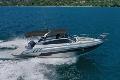 Hanover 305 Inboard