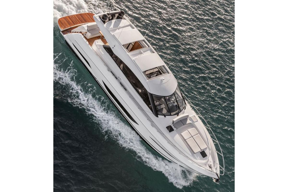 2021 Maritimo 60 