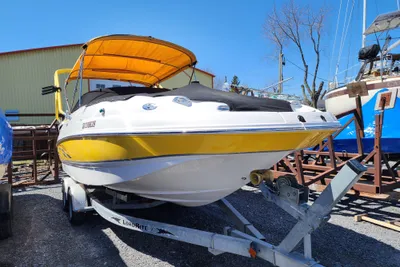 Chaparral 236 Sunesta