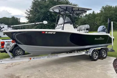 NauticStar 2302 Legacy