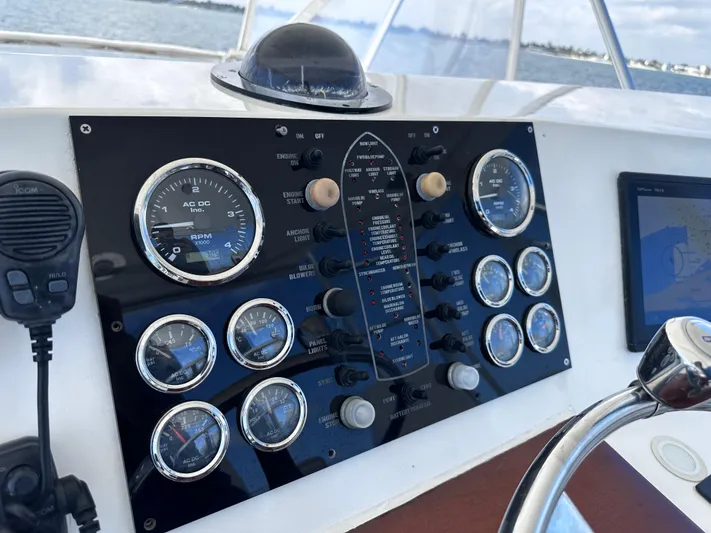 Calypso Yacht Photos Pics 