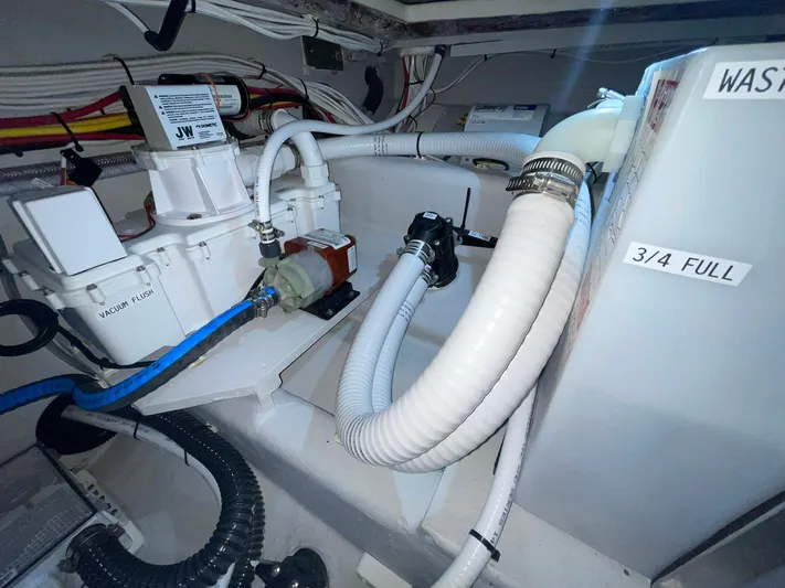 Duo Yacht Photos Pics 