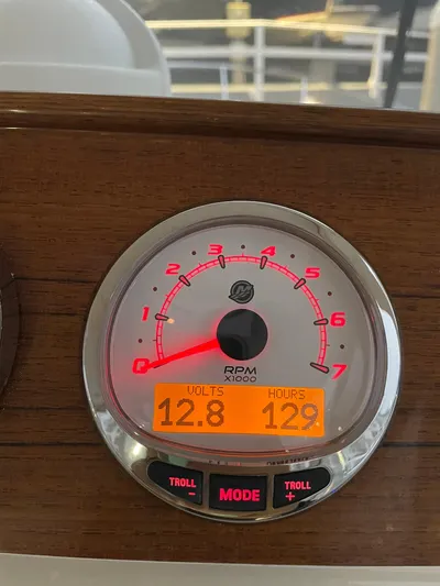 Duo Yacht Photos Pics 