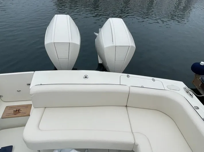 Duo Yacht Photos Pics 