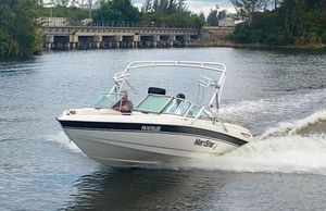 MasterCraft MariStar 230 Sport