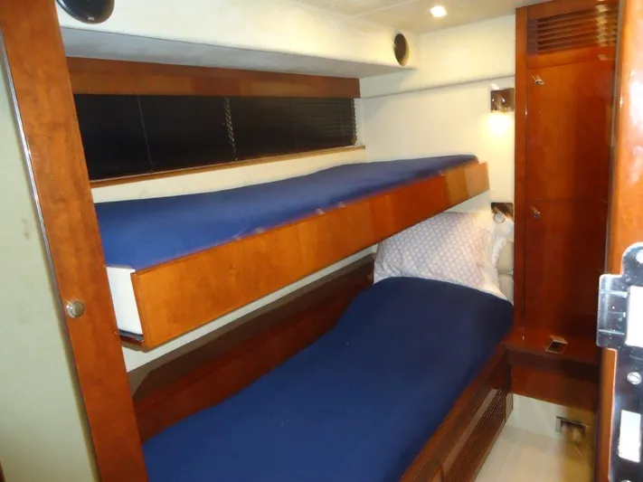  Yacht Photos Pics Guest