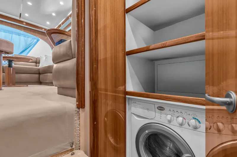 Amore Mia Yacht Photos Pics 