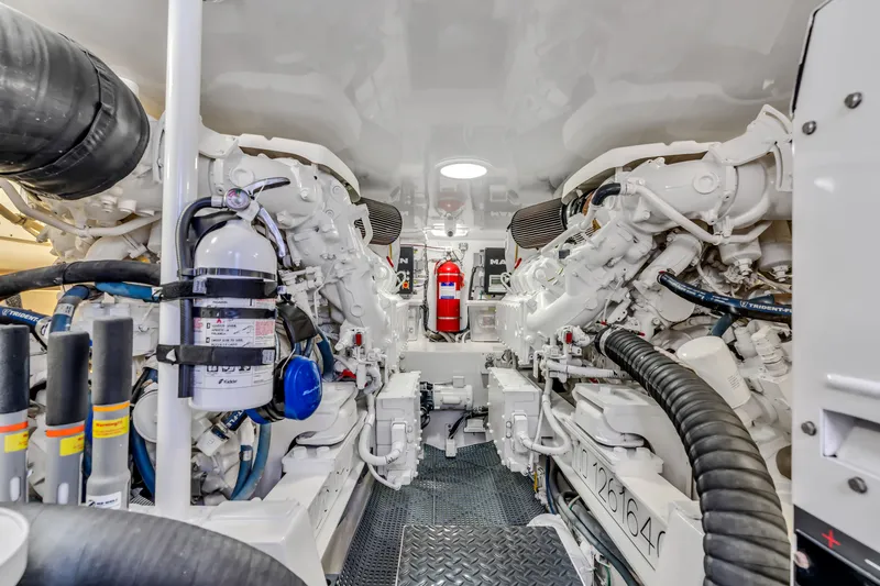 Amore Mia Yacht Photos Pics 