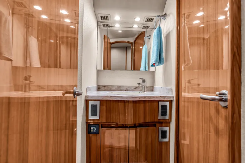 Amore Mia Yacht Photos Pics 