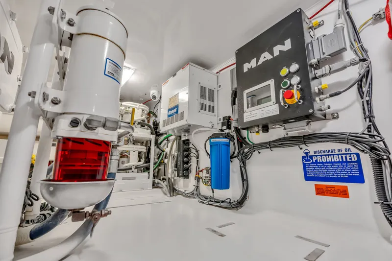 Amore Mia Yacht Photos Pics 