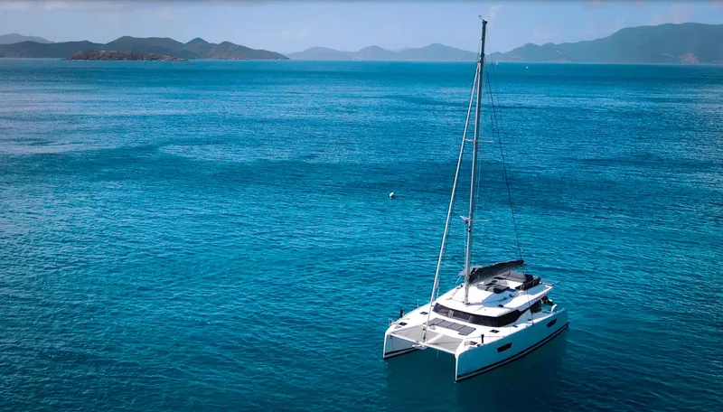 Detour Yacht Photos Pics 