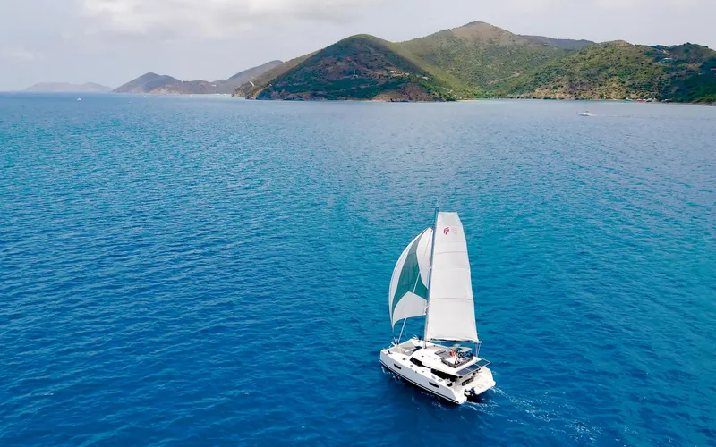 Detour Yacht Photos Pics 