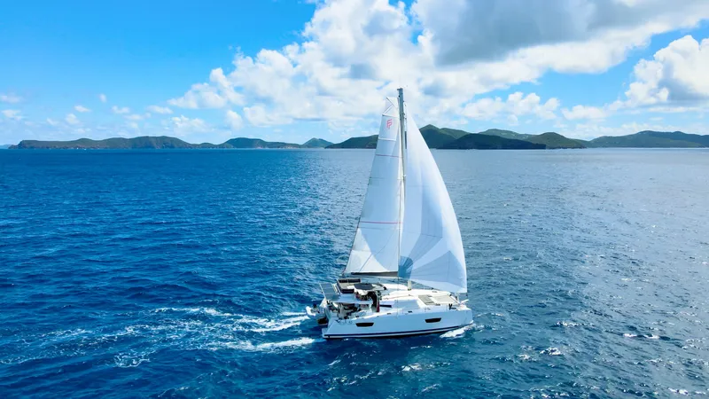 Detour Yacht Photos Pics 