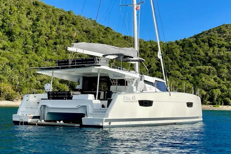 Detour Yacht Photos Pics 