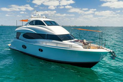 2006 84' Lazzara Yachts-Skylounge Fort Myers, FL, US