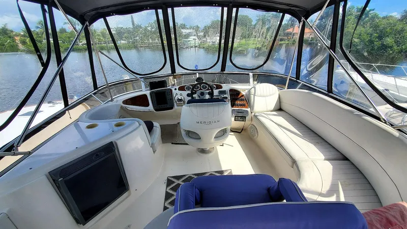 Sea Stories Yacht Photos Pics Flybridge Forward