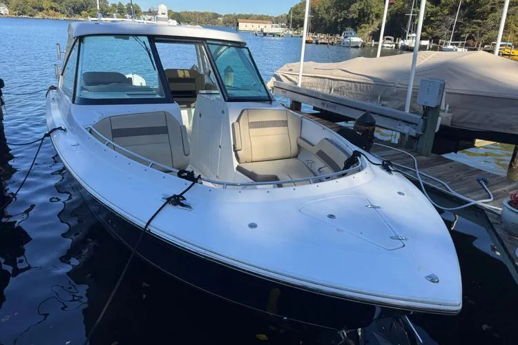 In Pursuit Yacht Photos Pics 2019 Pursuit Dc 325 Dual Console - Image 2