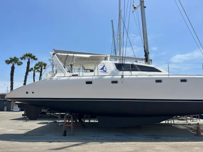 Una Vida Yacht Photos Pics 