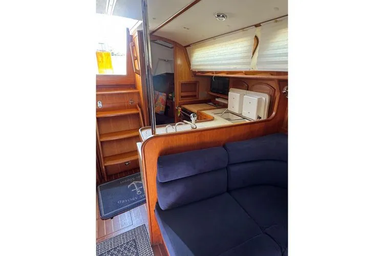 Lady Slipper Yacht Photos Pics 2005 Sabre 386 - Image 20