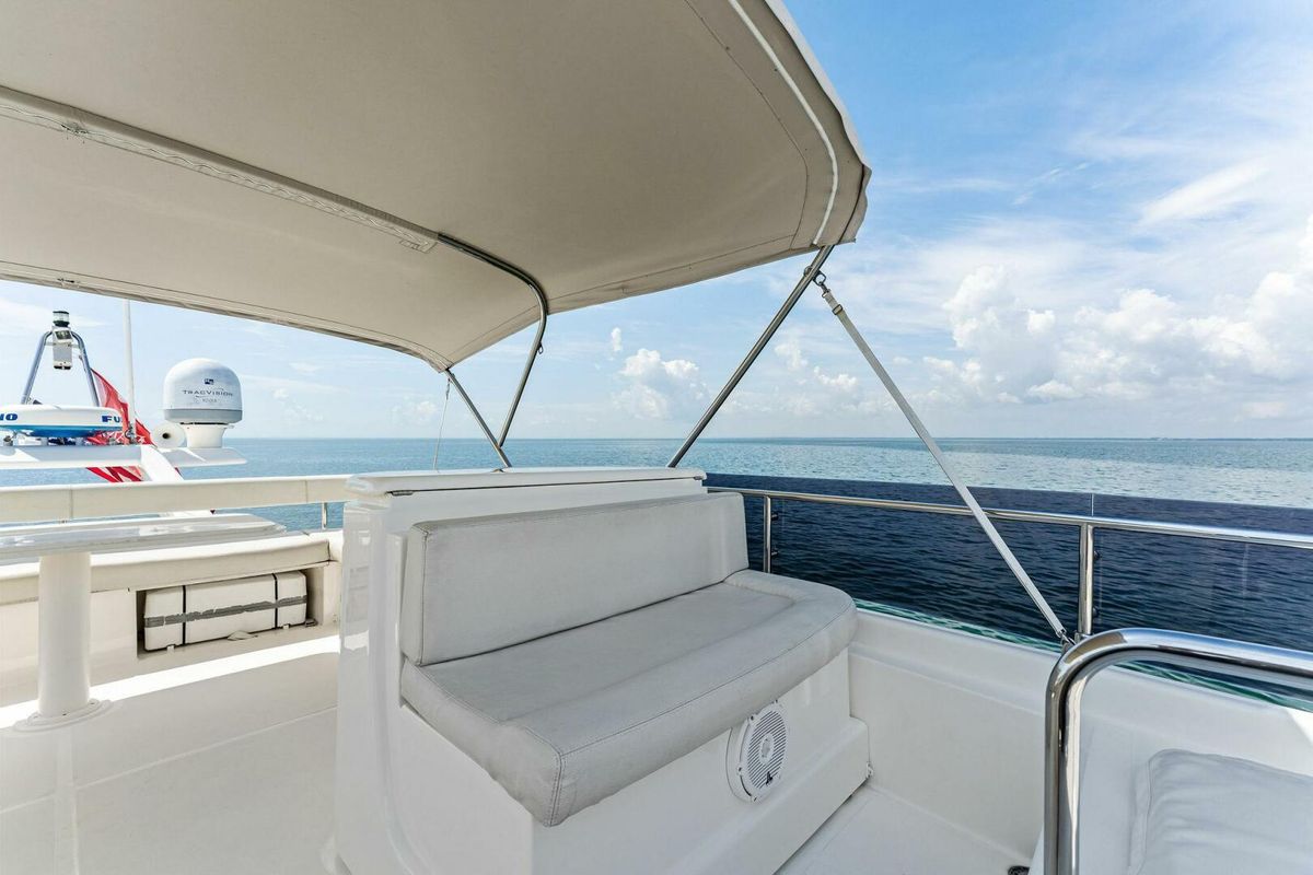2013 Ferretti Yachts 62 