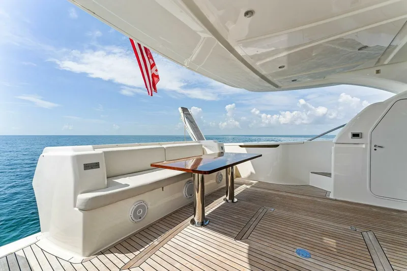 Big Deck Energy Yacht Photos Pics 