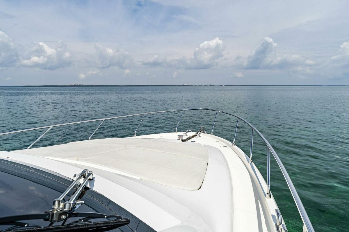 2013 Ferretti Yachts 62 