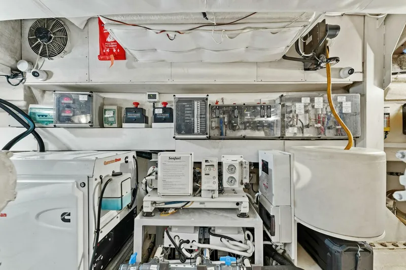 Big Deck Energy Yacht Photos Pics 