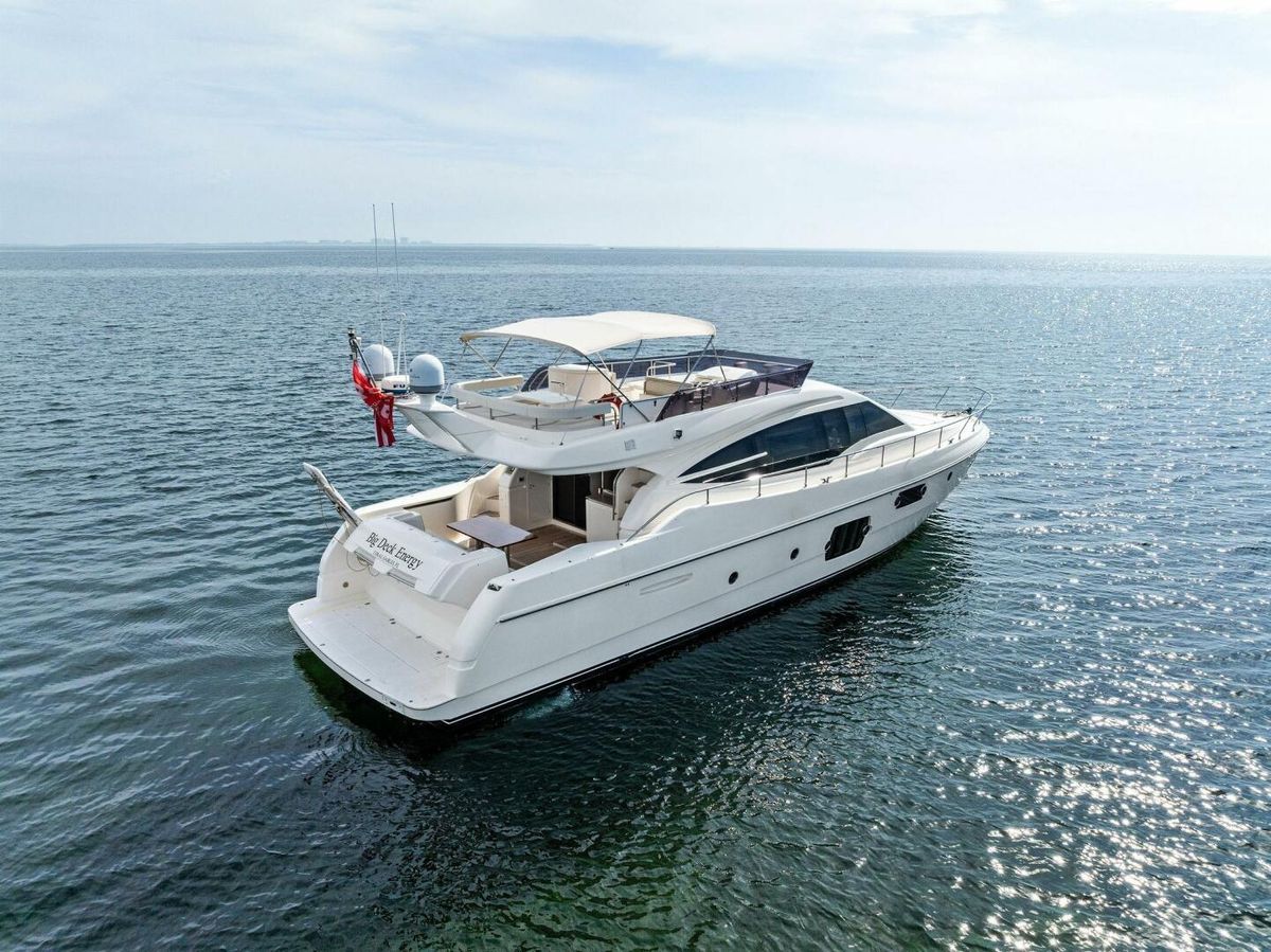 2013 Ferretti Yachts 62 