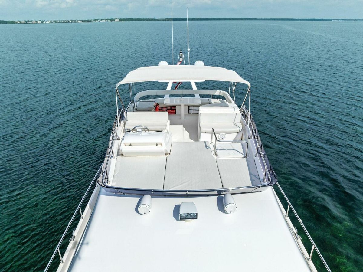 2013 Ferretti Yachts 62 