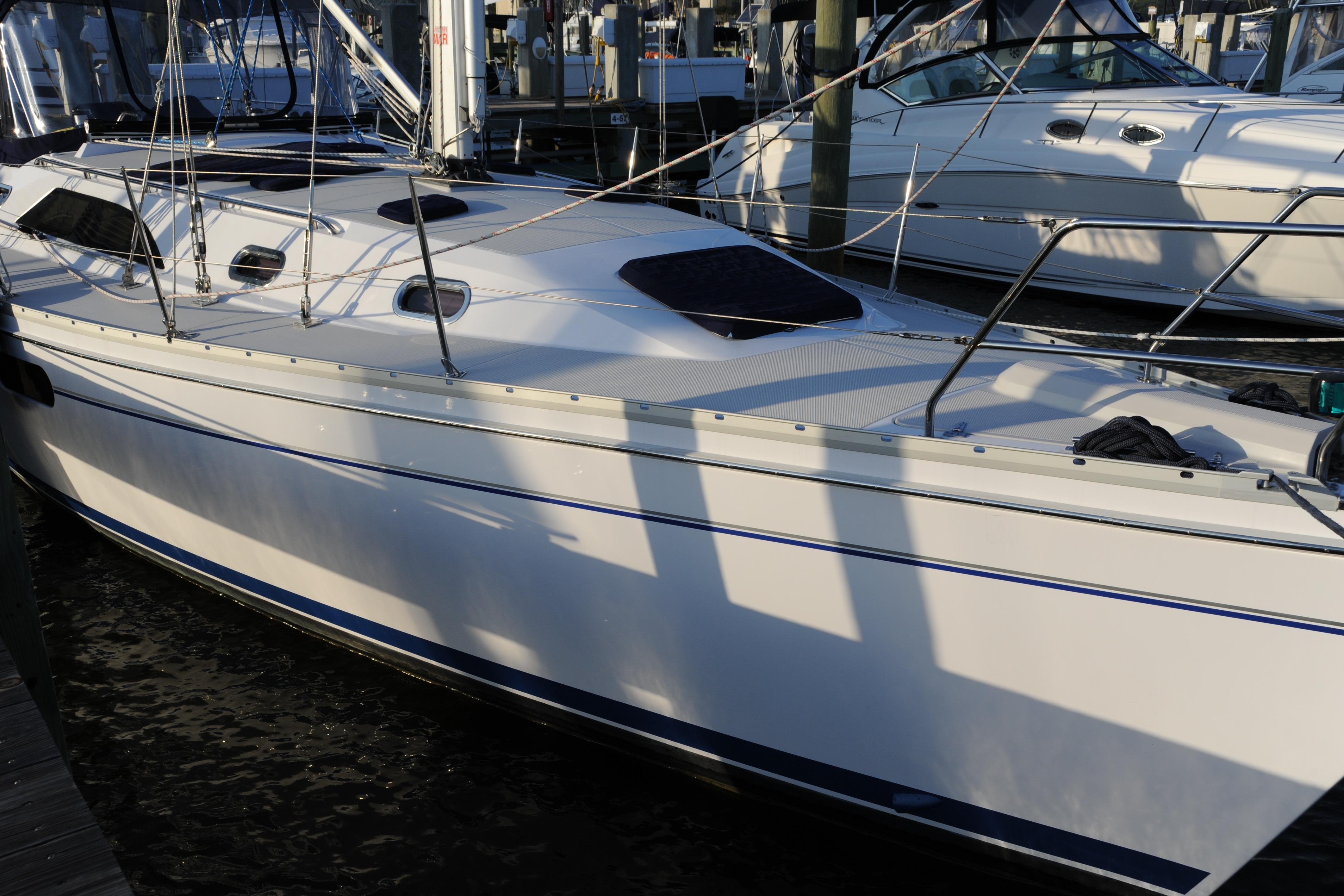 Catalina 445