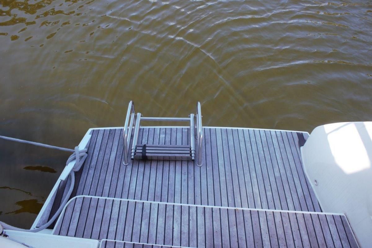 2022 Lagoon 46 