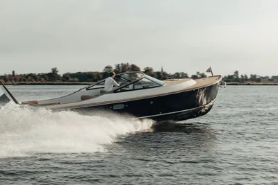 2022 Long Island 29 Runabout