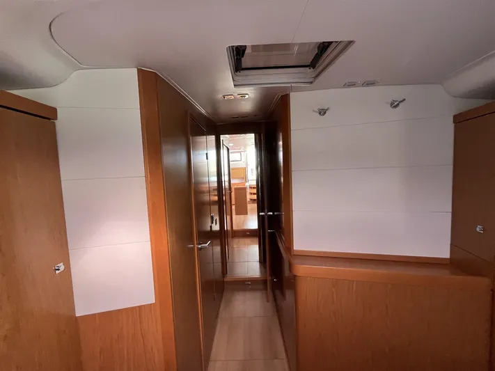  Yacht Photos Pics Beneteau Sense 50 (21)