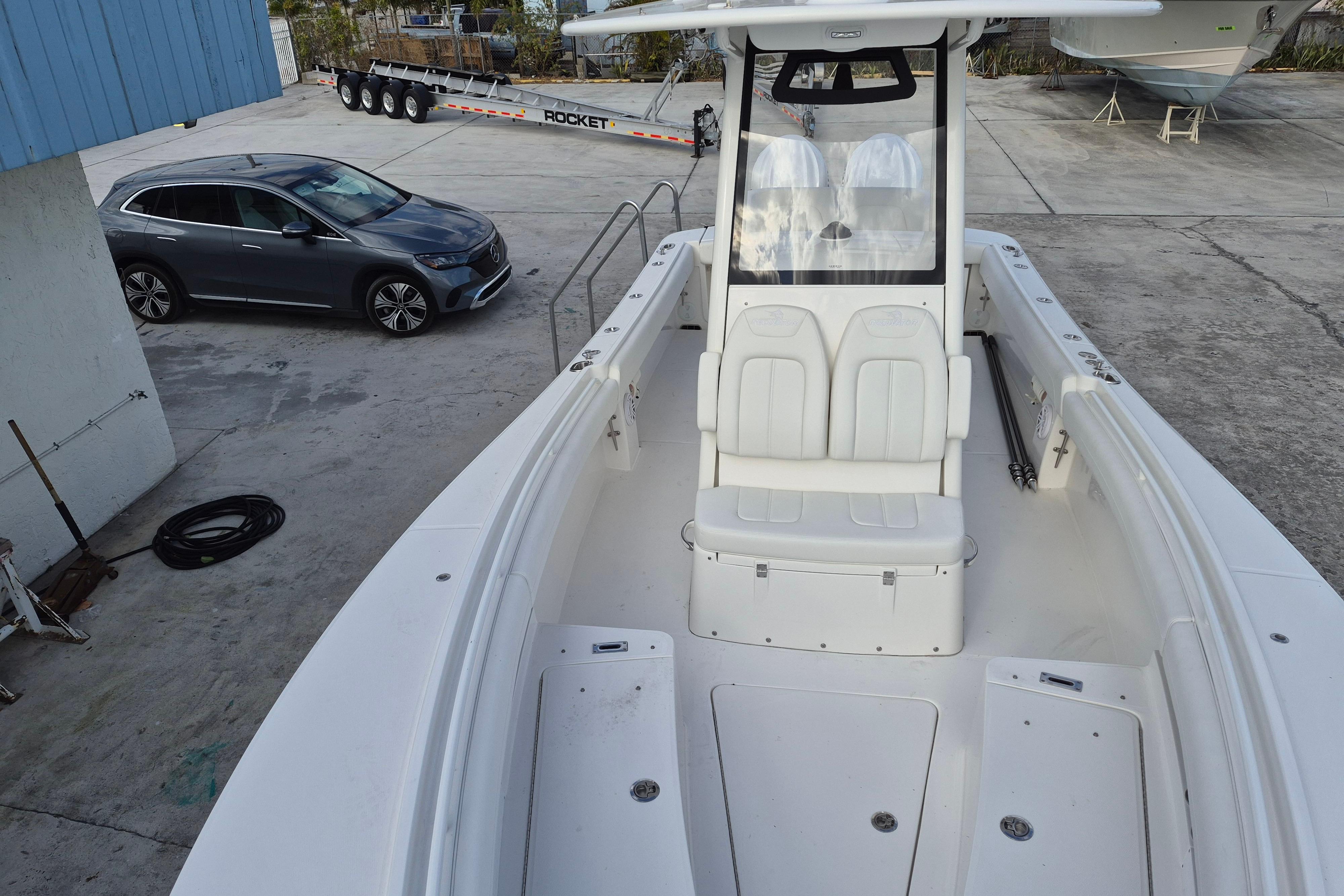 2026 Regulator 25 - Image 6