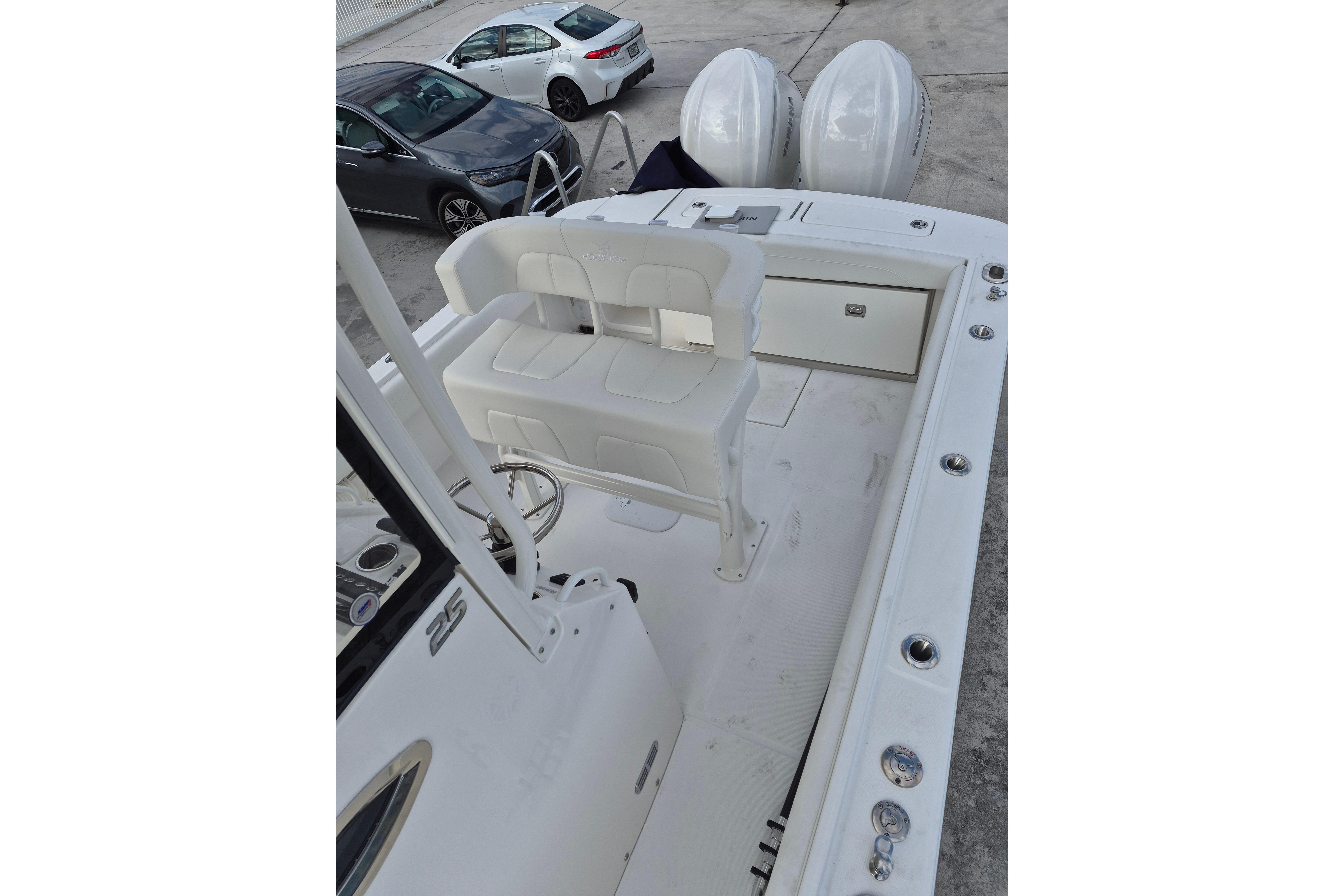 2026 Regulator 25 - Image 8