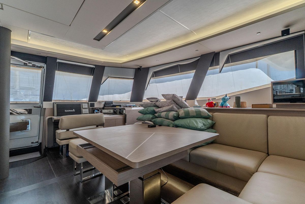 2022 Fountaine Pajot 61 