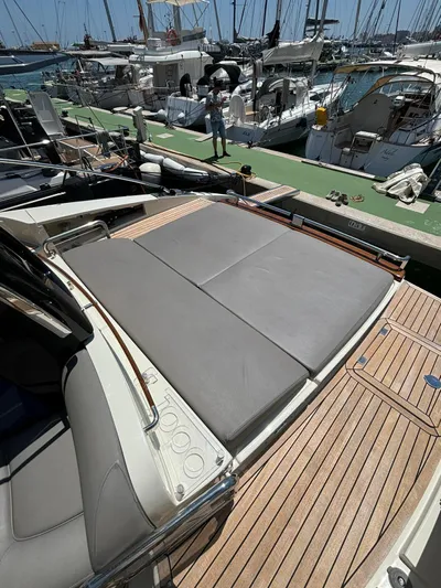  Yacht Photos Pics Bed