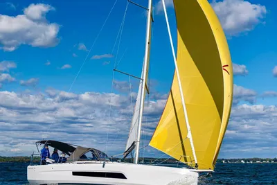 Dufour 37