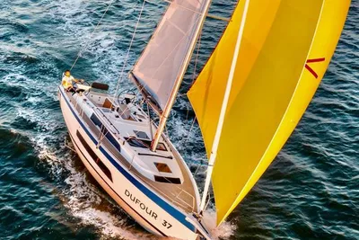 Dufour 37