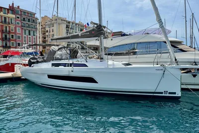 Dufour 37