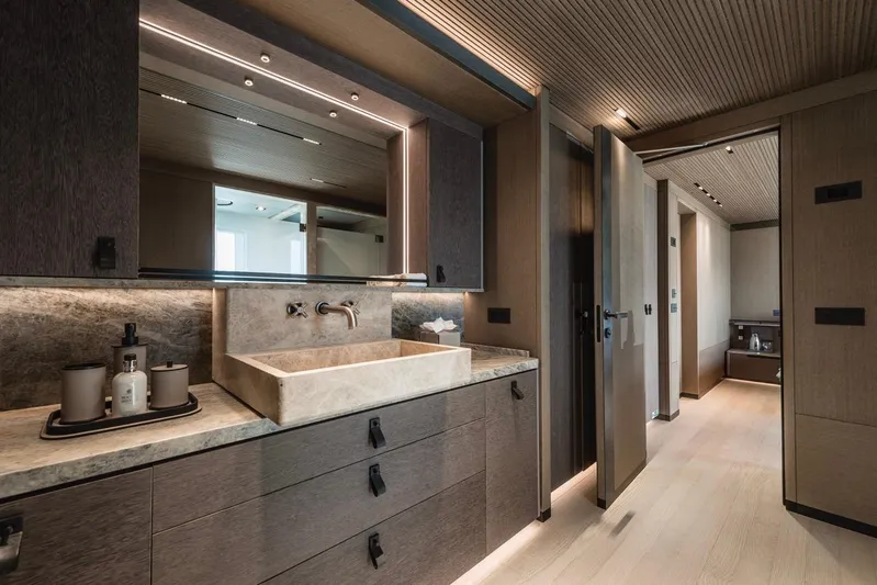 Acala Yacht Photos Pics 