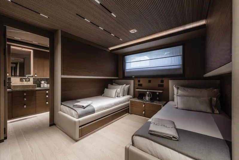 Acala Yacht Photos Pics 